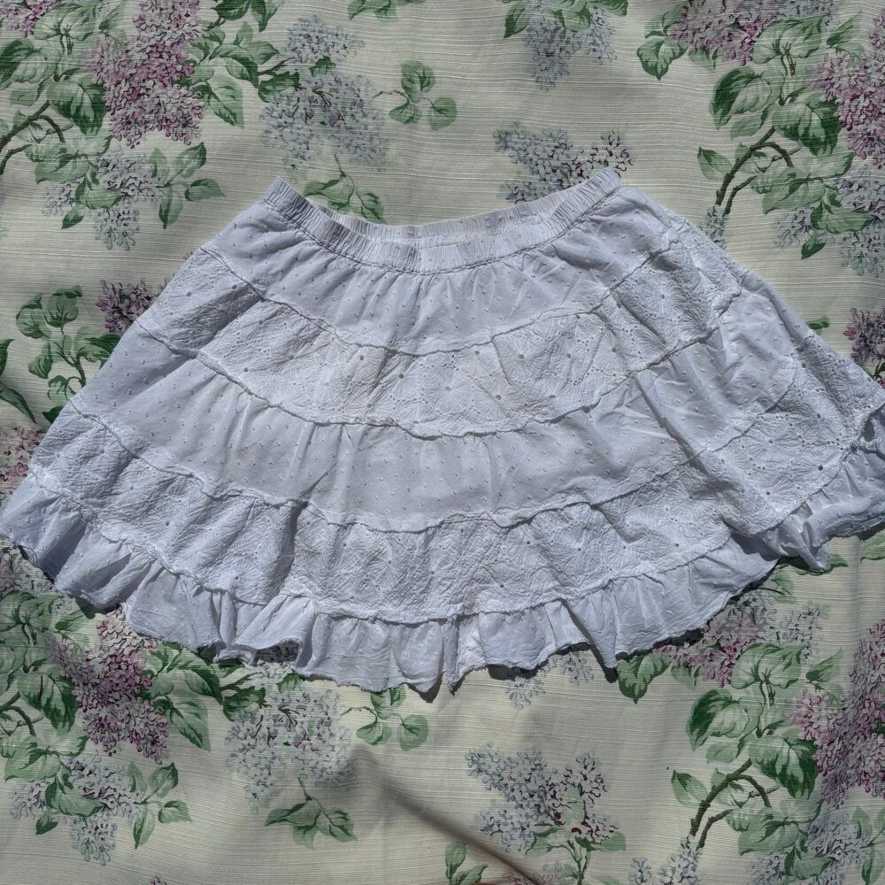 White tiered eyelet ruffle mini skirt
